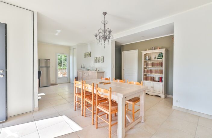 Contemporaine de 4 pièces principales — photo 4