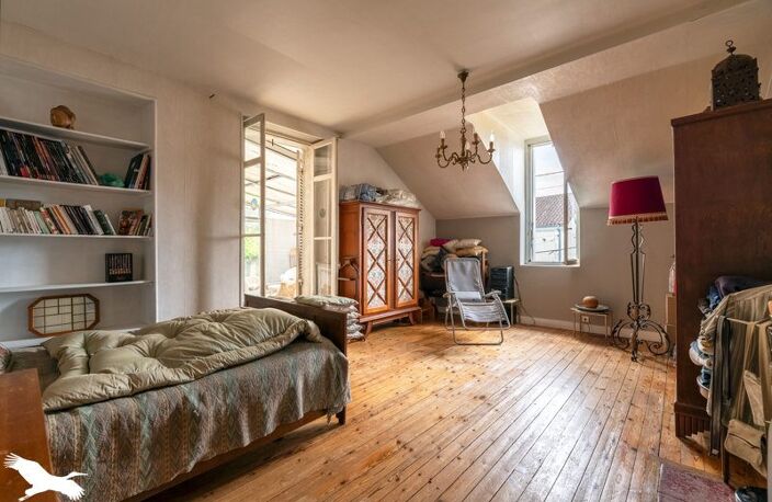 Maison en pierre de 9 pièces principales — photo 5