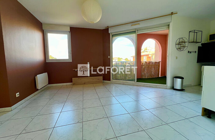 Lattes Port Ariane F2  37 m2 terrasse, balcon, Cave, Garage — photo 3