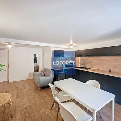 Appartement 2 pièces 145000 €