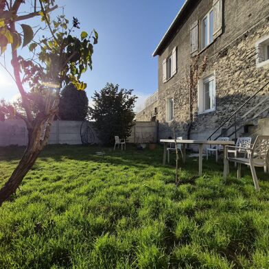 Appartement 3 pièces 180000 €