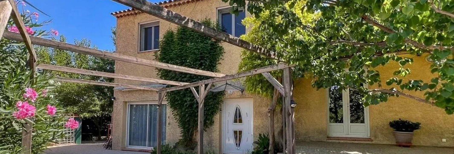 Maison 7 Pièces 157 m² à vendre à Arles (13200)