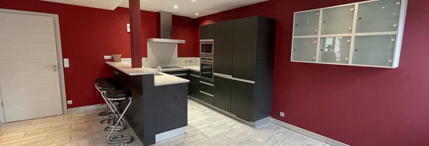 Appartement 5 Pièces 91 m² à louer à Belfort (90000)