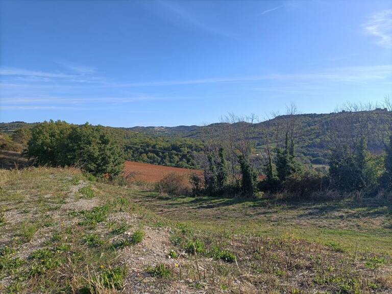Terrain À Vendre — photo 1