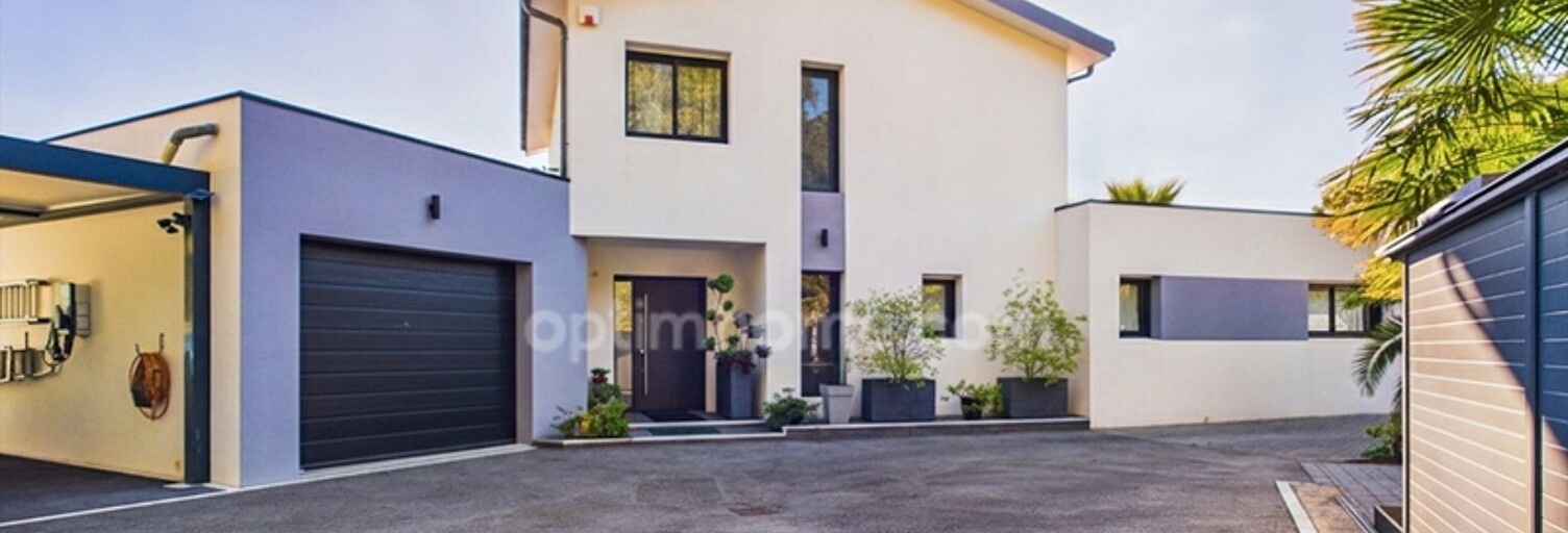 Maison 7 Pièces 186 m² à vendre à Gouesnach (29950)