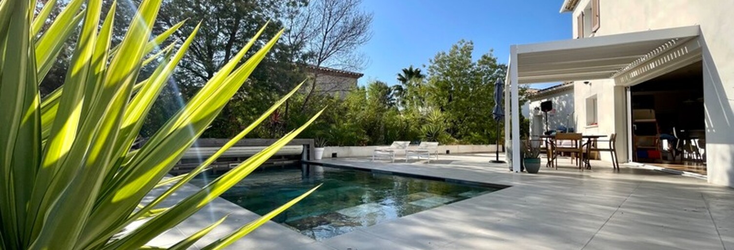 Maison 6 Pièces 138 m² à vendre à Aigues-Mortes (30220)