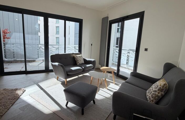 Appartement à vendre 4 pièces PARIS 14EME ARRONDISSEMENT (75) — photo 3