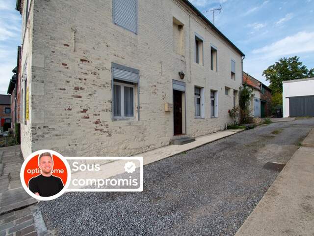 Maison à rénover au cœur de Maroilles — photo du bien