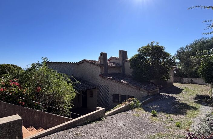 VALLAURIS - VILLA AVEC VUE MER PANORAMIQUE — photo 2