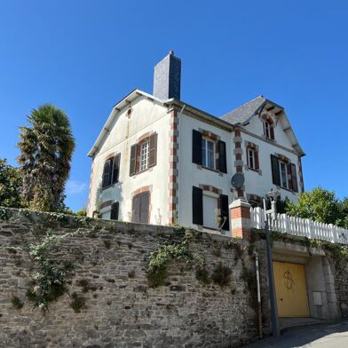 Maison 7 pièces 113400 €