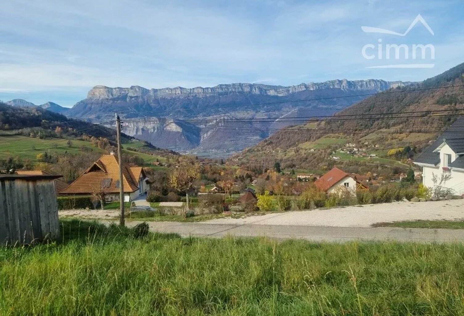 THEYS - Terrain à bâtir - vue massifs — photo 1