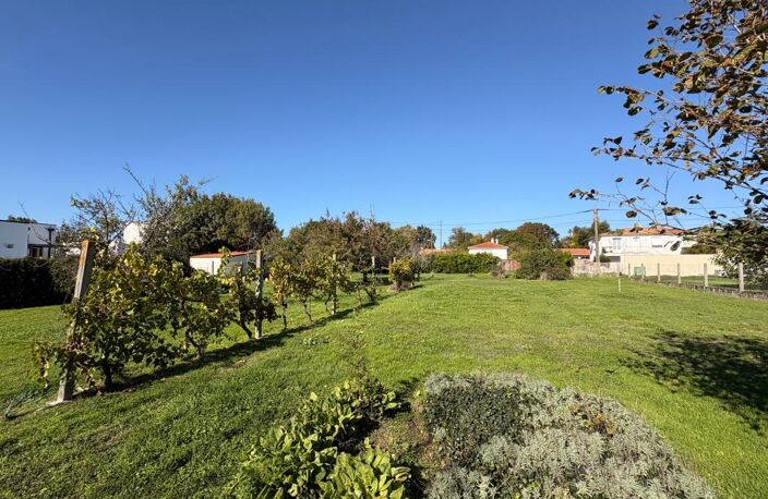 Terrain à vendre - 687 m² — photo 3