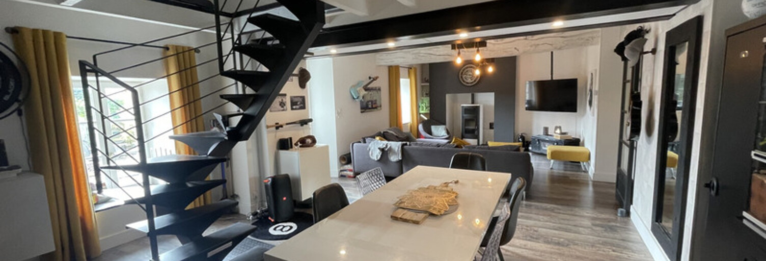 Maison 8 Pièces 193 m² à vendre à Verrie (49400)