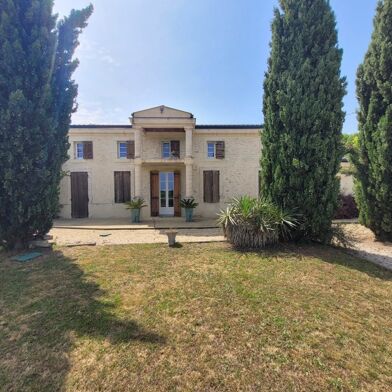 Maison 7 pièces 499000 €