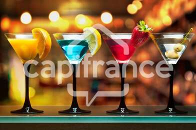 Commerce 8 pièces 74000 €