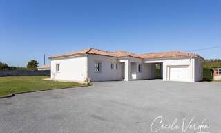 Maison 6 Pièces 142 m² à vendre à Creysse (24100)