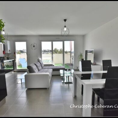 Appartement 3 pièces 1027 €