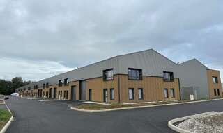 Local industriel 5 Pièces 234 m² à vendre à Bourgoin-Jallieu (38300)