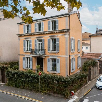 Maison 10 pièces 430000 €