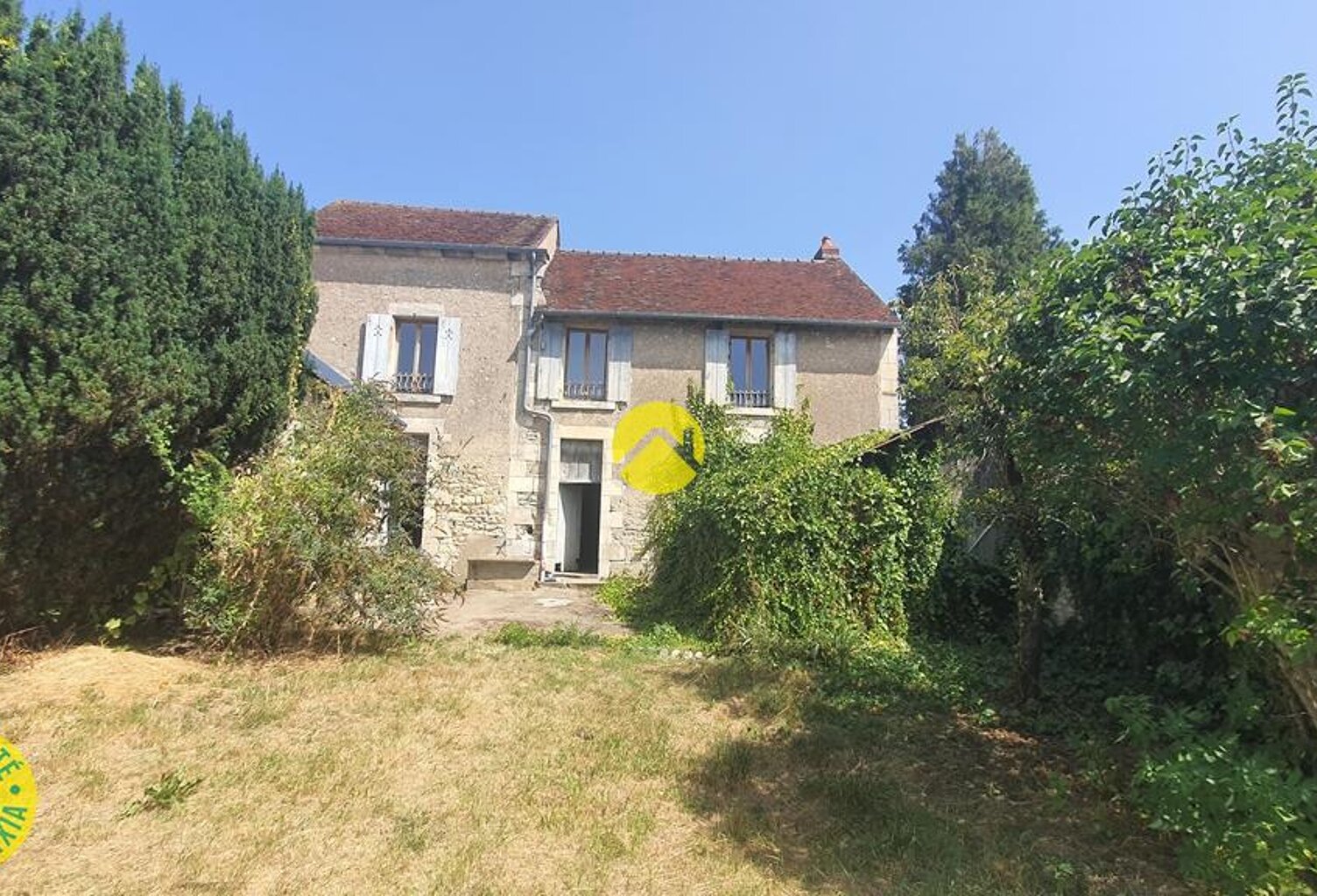 maison de Bourg — photo 1