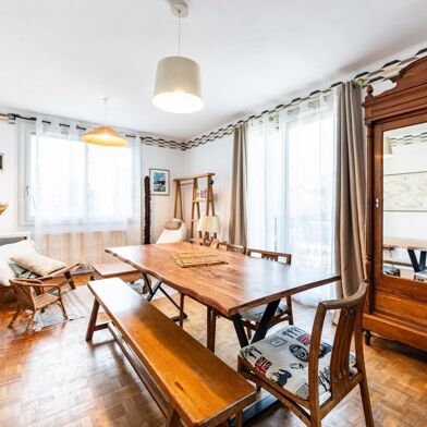 Maison 5 pièces 360400 €