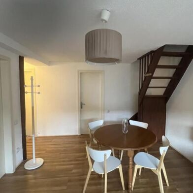 Appartement 3 pièces 1000 €