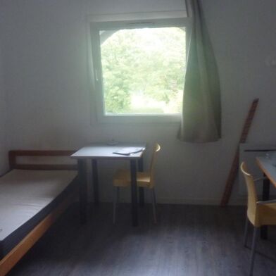 Appartement 1 pièces 420 €