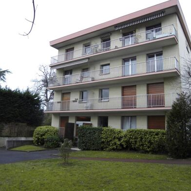 Appartement 5 pièces 2600 €