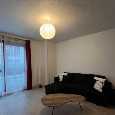 Appartement 1 pièces 560 €