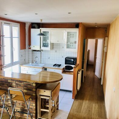 Appartement 2 pièces 820 €