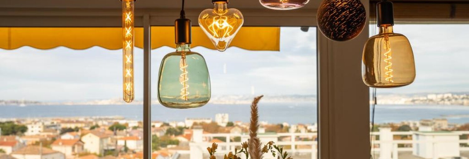 Appartement 5 Pièces 110 m² à louer à Marseille 8 (13008)