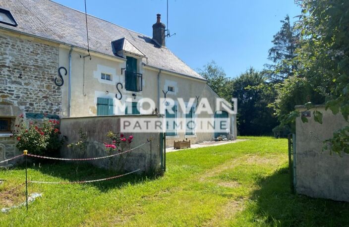 FERMETTE AUTHENTIQUE HAMEAU COEUR NIVERNAIS SUR 989 m2 de terrain clos - 71000 € — photo 4
