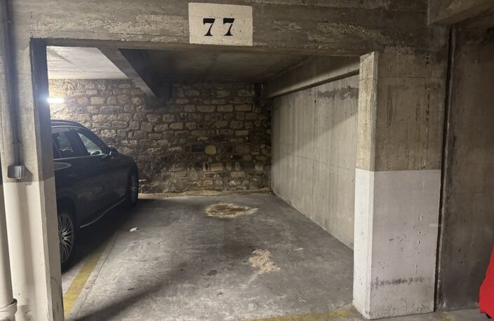 Places de parking - NEUILLY SUR SEINE — photo 2