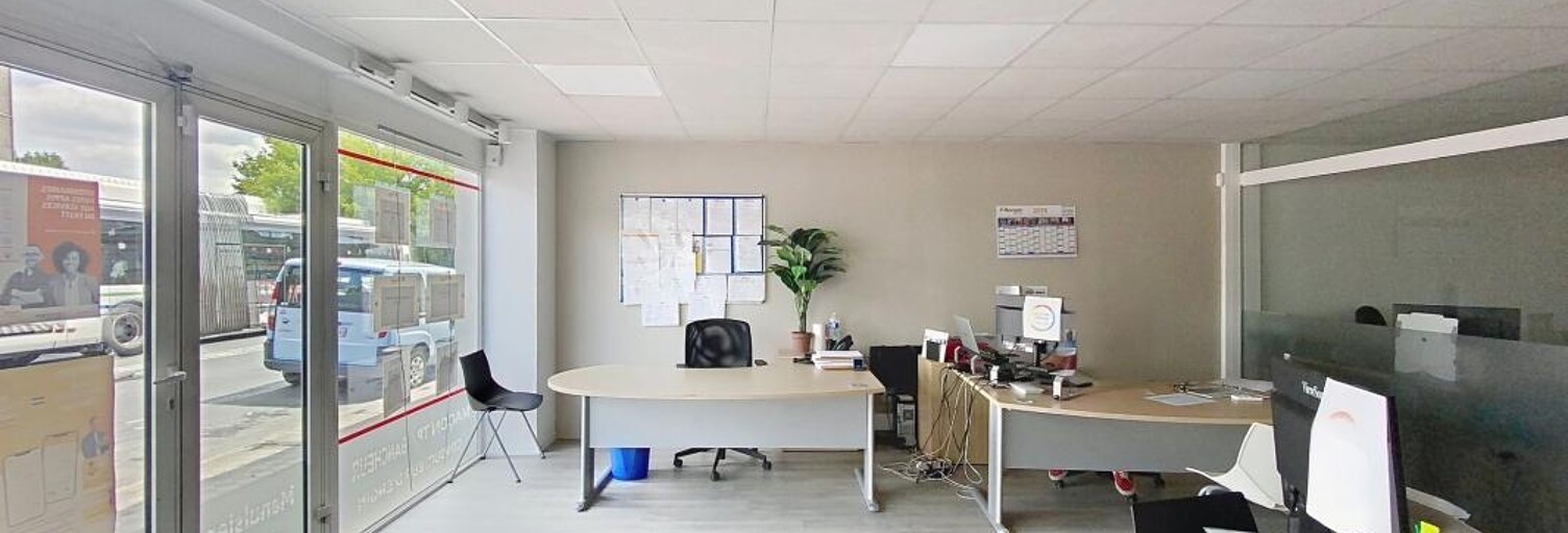 Commerce  136 m² à louer à Villenave-d'Ornon (33140)