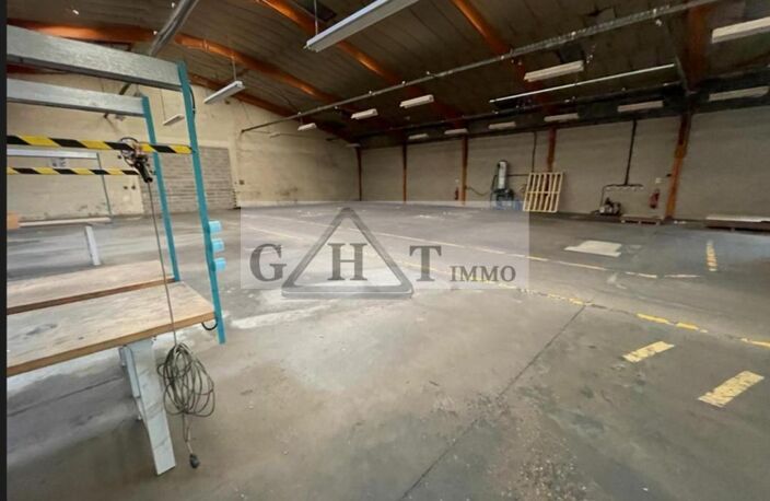 A VENDRE ENTREPOT BUREAU MEAUX — photo 3