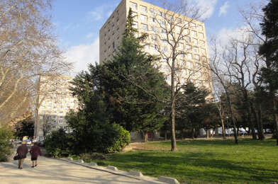 Appartement 4 pièces 669 €