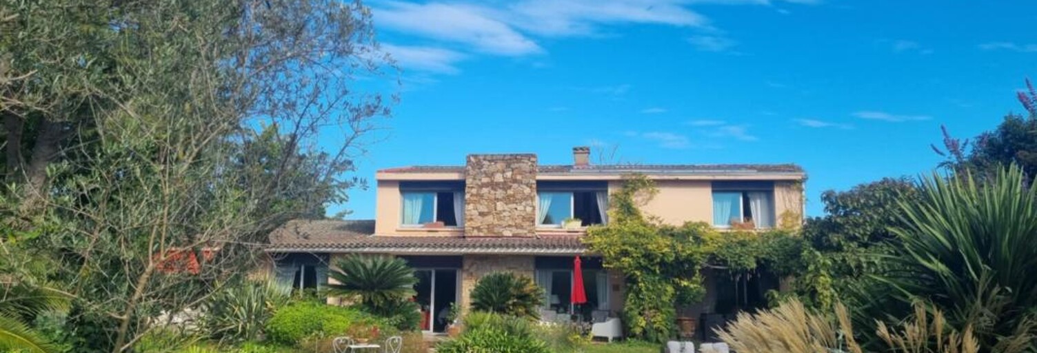 Maison 5 Pièces 256 m² à vendre à Avignon (84140)