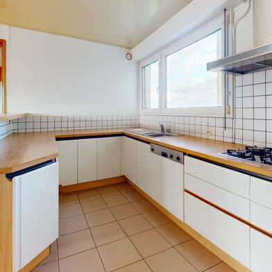 Appartement 4 pièces 130000 €