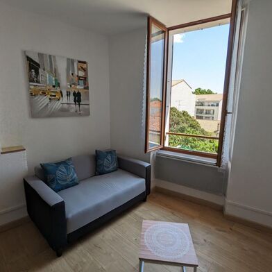 Appartement 1 pièces 560 €