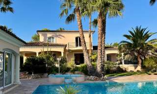 Maison 5 Pièces 204 m² à vendre à Saint-Raphaël (83700)