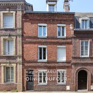 Maison 7 pièces 240000 €