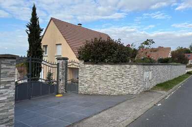 Maison 8 pièces 582400 €