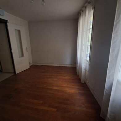 Appartement 3 pièces 74000 €