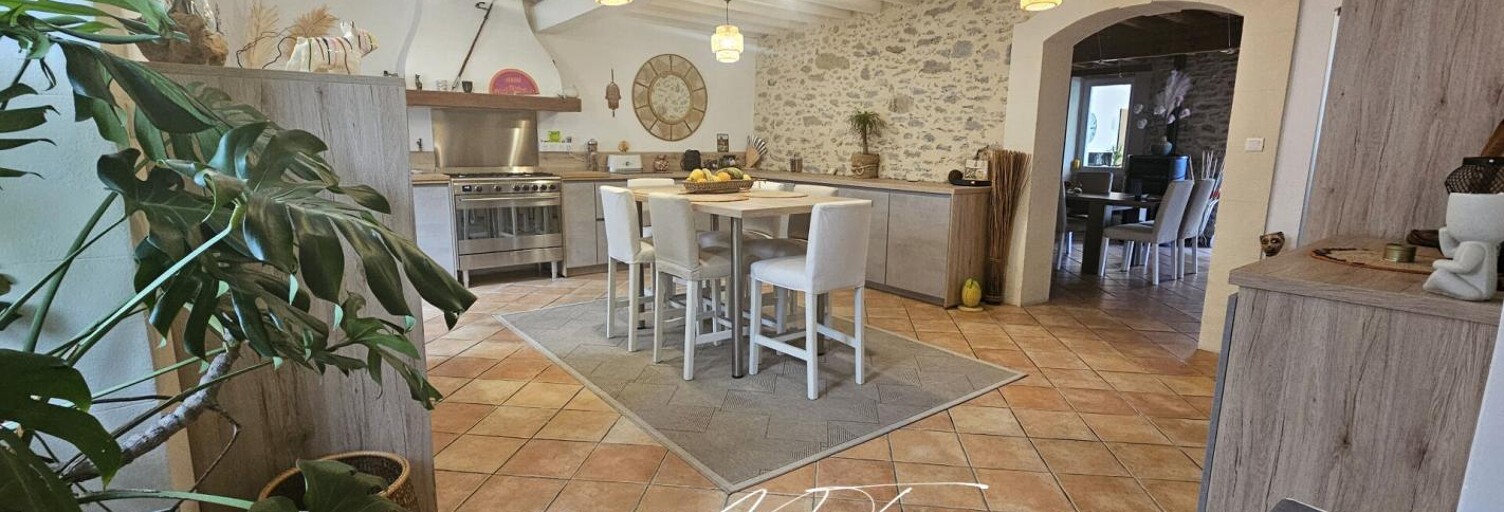 Maison 6 Pièces 181 m² à vendre à Saint-Martin-Lalande (11400)