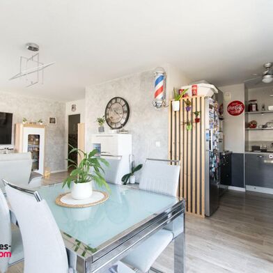 Appartement 4 pièces 228000 €