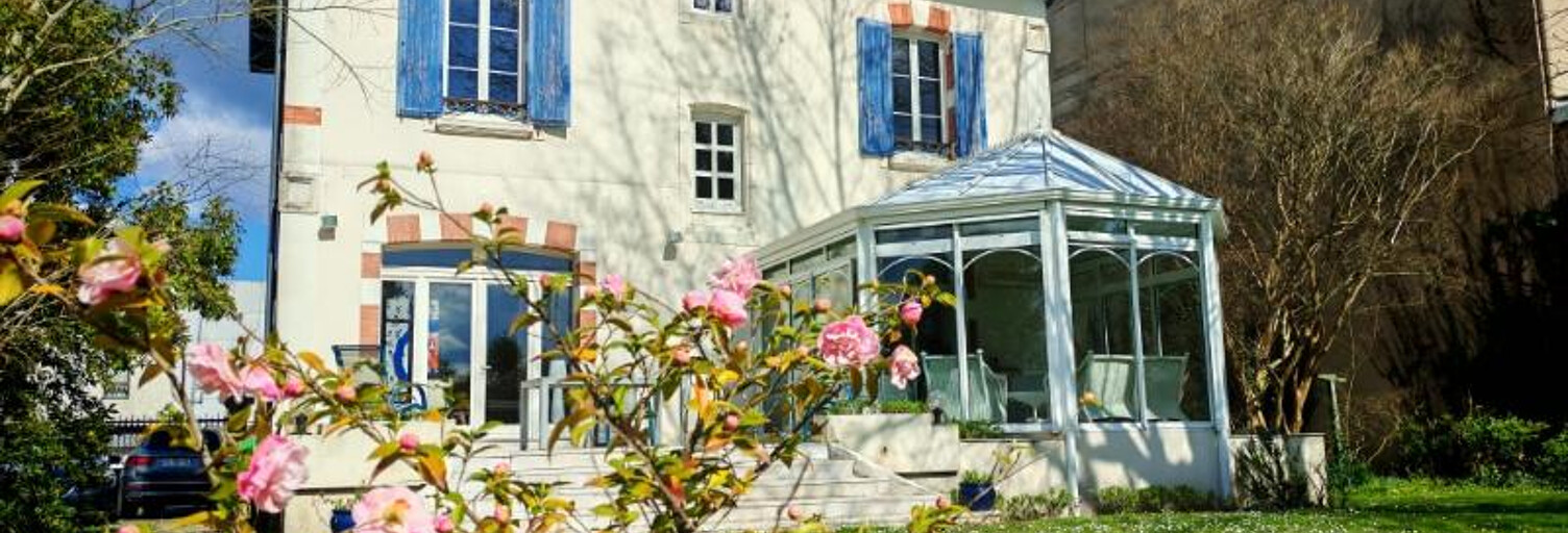 Maison 8 Pièces 224 m² à vendre à Dax (40100)