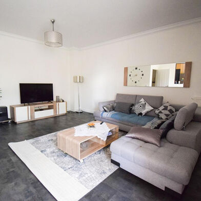 Appartement 3 pièces 254200 €