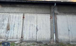 Garage   m² à louer à Chambéry (73000)