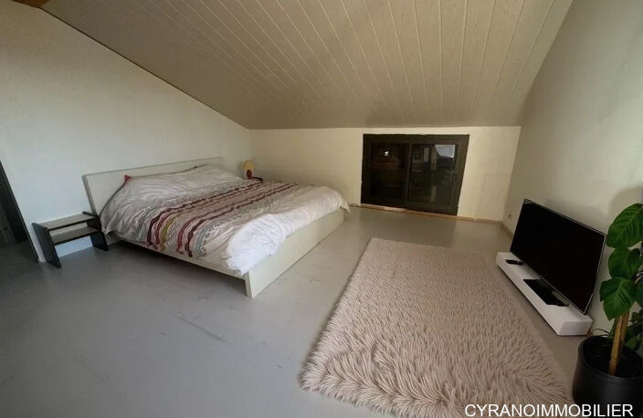 Appart de 78 m2  en duplex, 2 chs, garage, place de parking, — photo 3