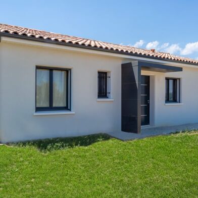 Maison 4 pièces 990 €
